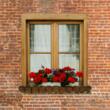 Oblon din lemn esenta pin, deschidere dreapta, feronerie standard, lamele fixe, fara toc, doua canate, 800 mm x 800 mm